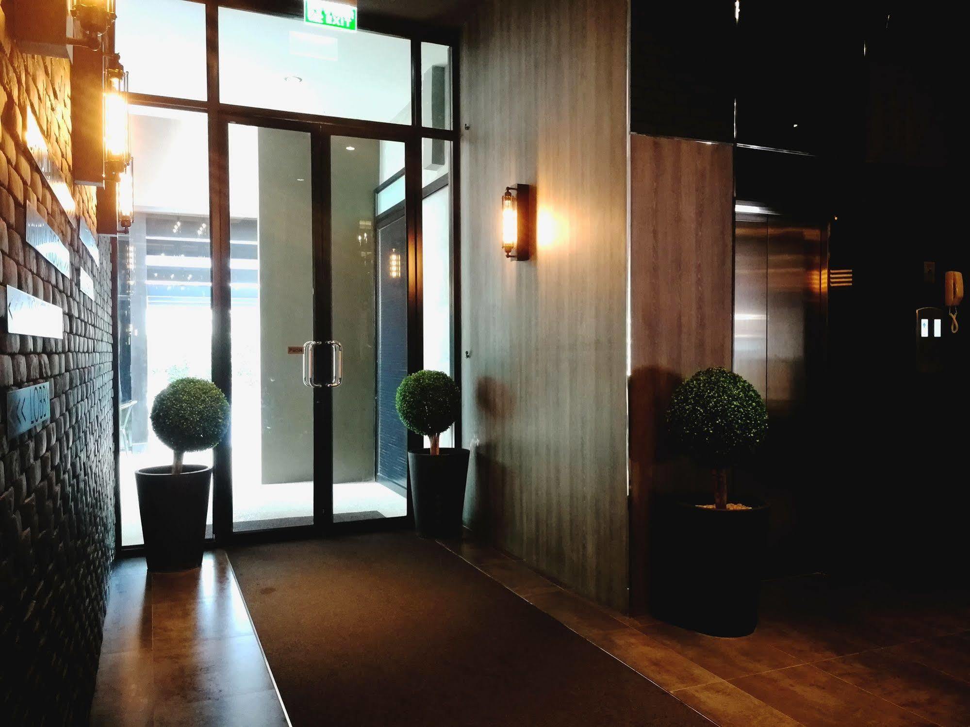 S Hadyai Hotel Хатъяй Экстерьер фото